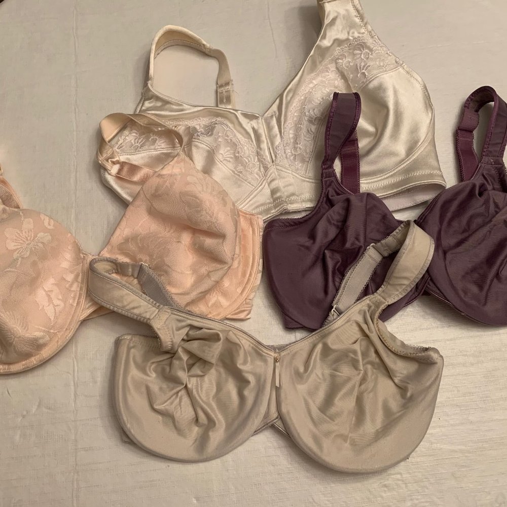 4 Assorted 36DD Bras